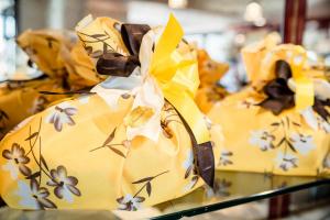 idee-regalo-pasqua-uova-cioccolata-pasticceria-frignani-ferrara-030